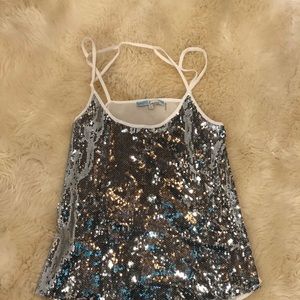 Sequin tank
